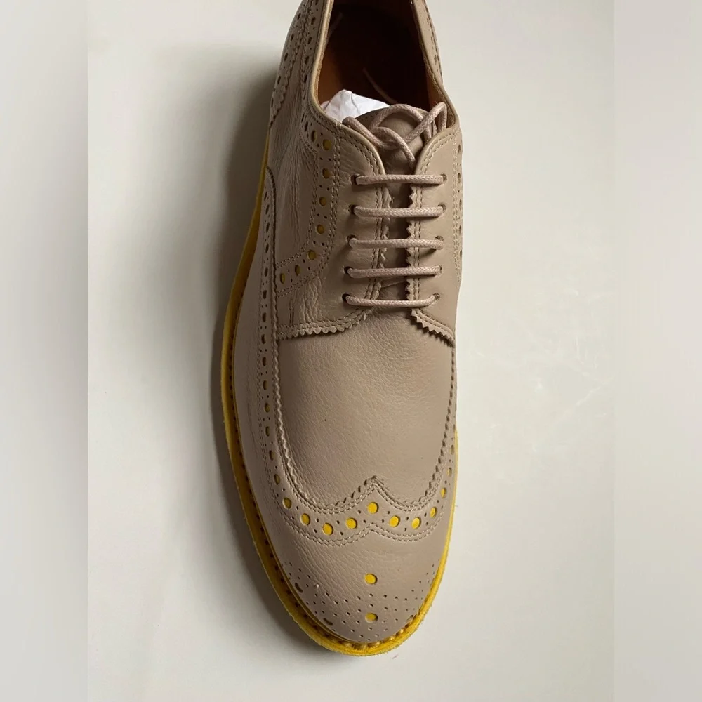 New CLERGERIE Beige Trendy Yellow Trim Oxford Derbys size 38.5